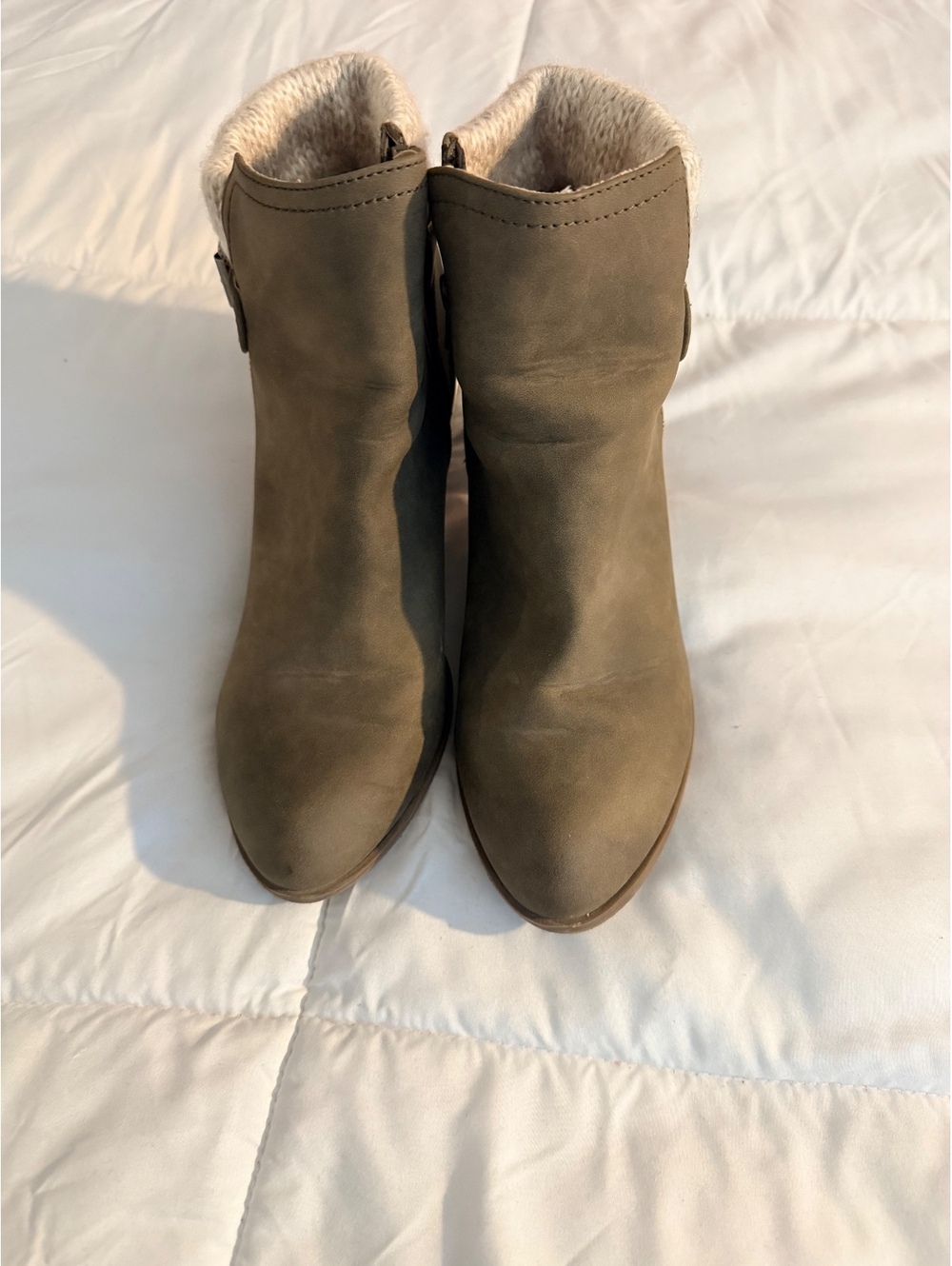 Report Charles Women's Ankle Boots Size 9 with Knit Cuff and